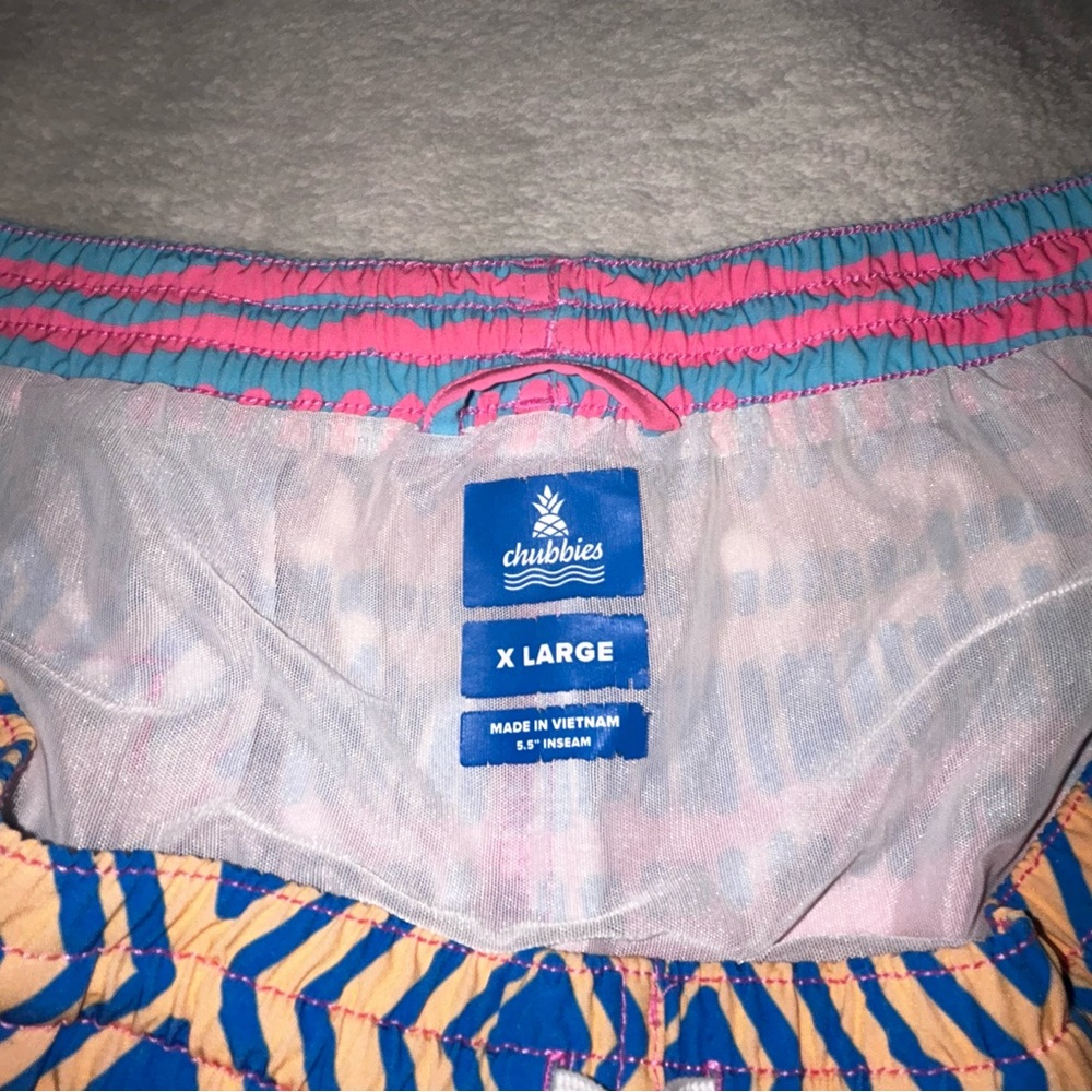 chubbies Pink & Blue High-Waist Shorts - Picture 5 of 9